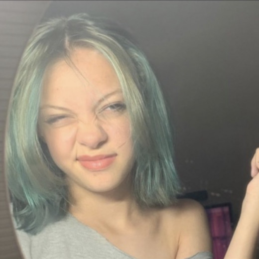 🦋Blue hair🦋